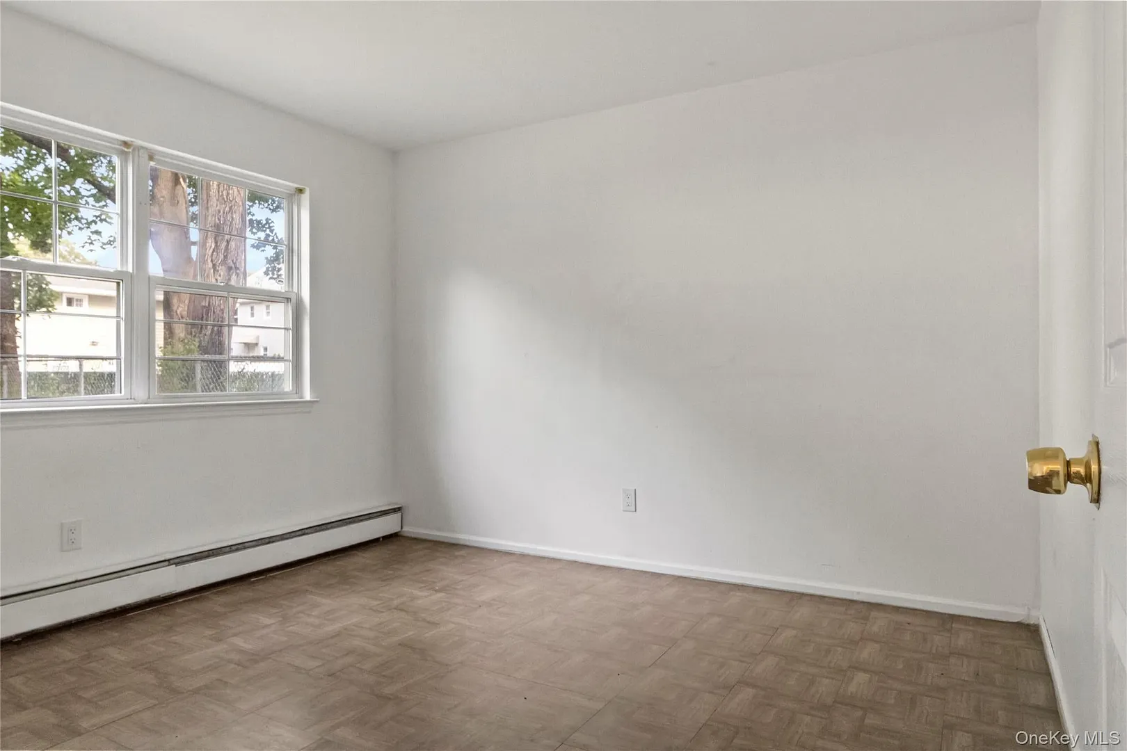 1056 Arthur Street Photo 34