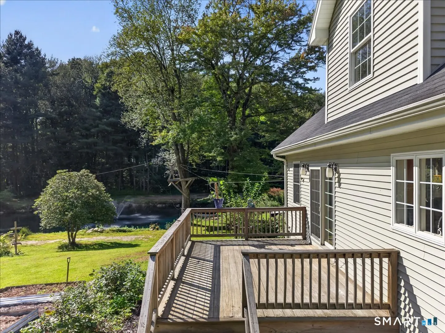 21 Thompson Road Photo 35