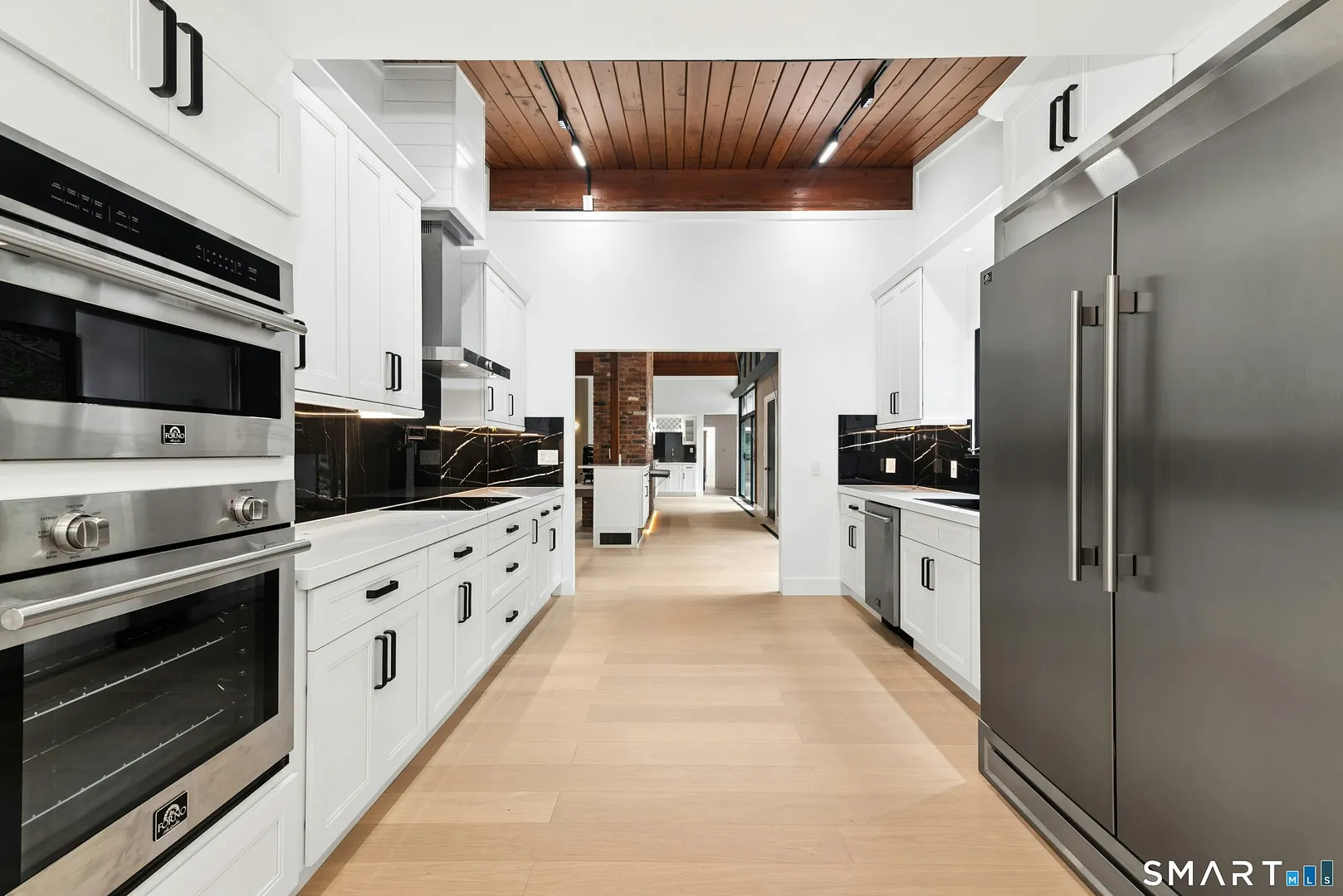 61 Ox Bow Lane Photo 6