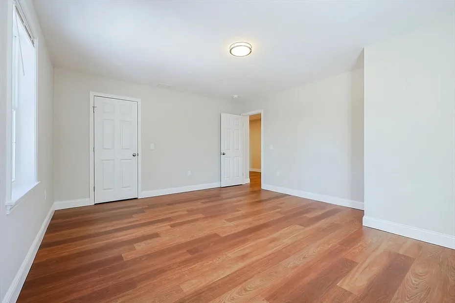 60 Oak Street  #B Photo 22