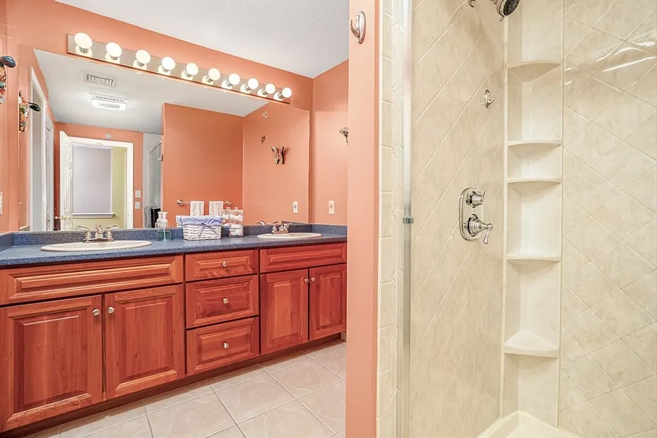 195 Bridle Cross Road #195 Photo 28