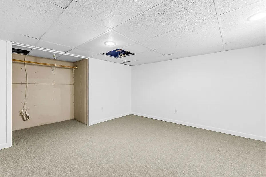 118 Summit Avenue Photo 25