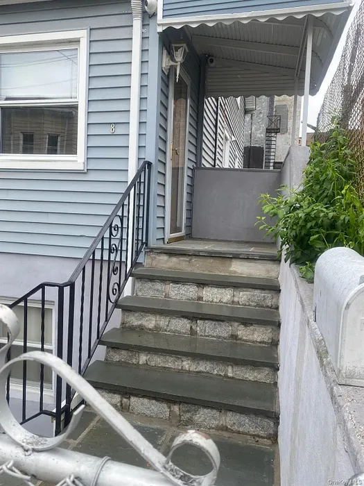 8 Morris Place Photo 3