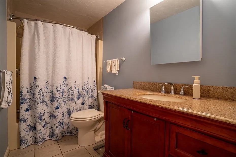 144 Hart St  #44 Photo 9