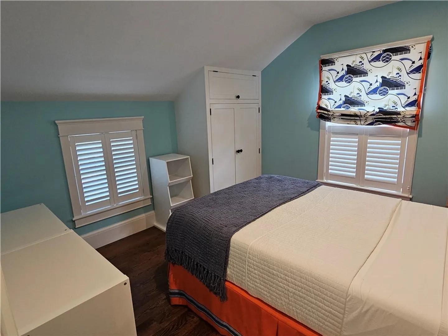 209 Coggeshall Avenue Photo 36