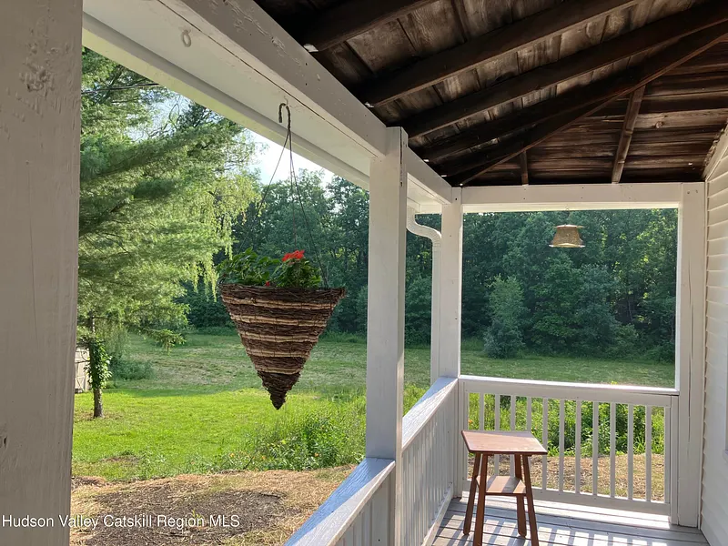 353 Vosenkill Road Photo 16
