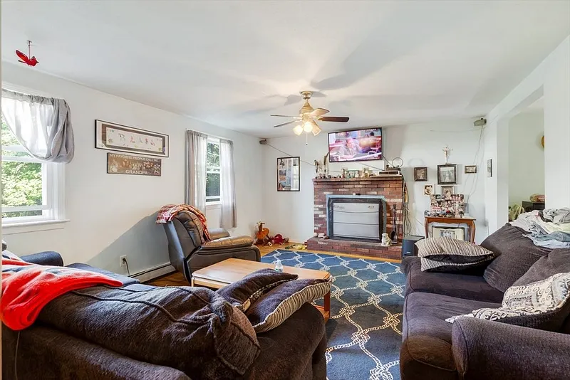 3-5 Dragon Court Cir Photo 4