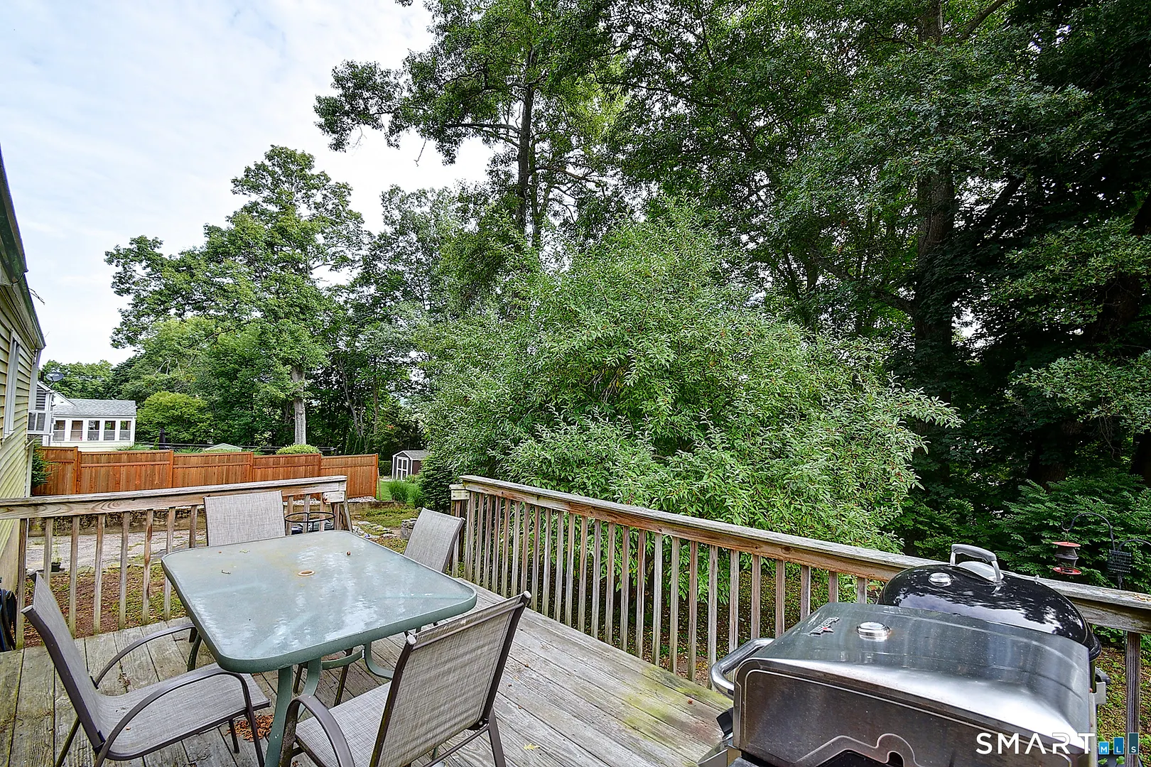 349 Mansfield Avenue Photo 11