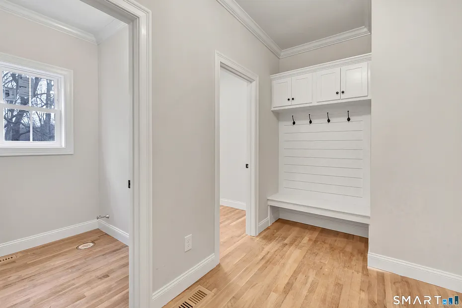 13 Belmont Avenue Photo 12