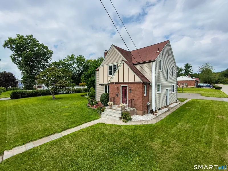 147 Old Mill Road Photo 1