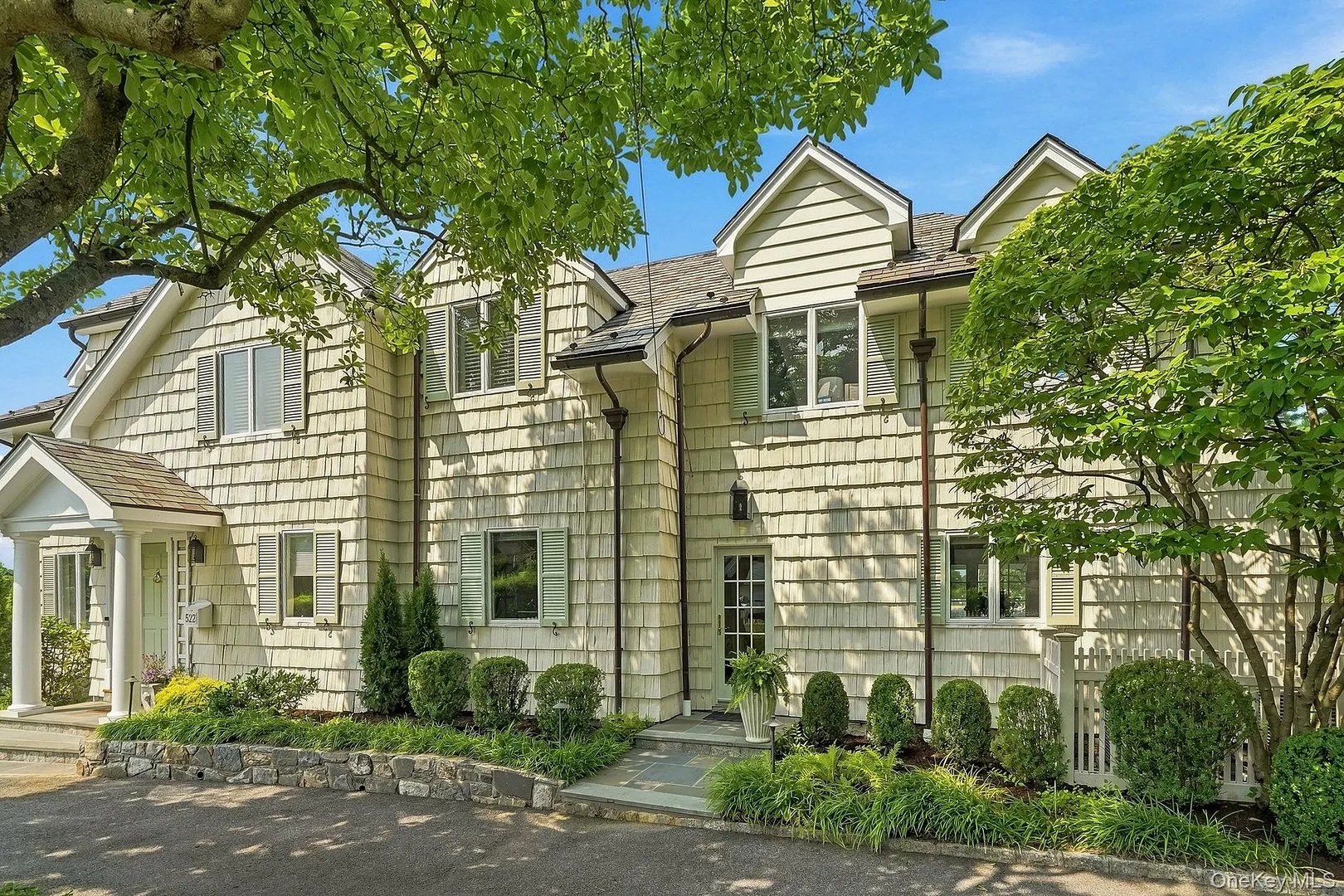 522 The Parkway Photo 40