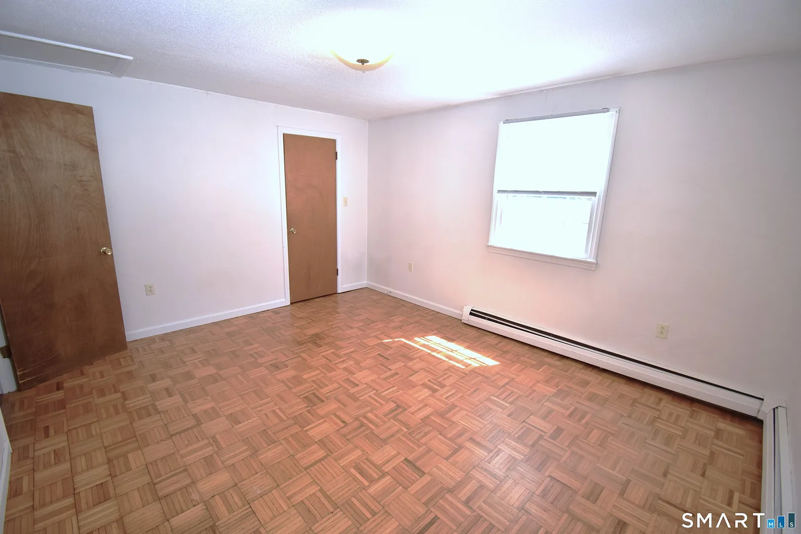 273 Horse Pond Road Photo 18