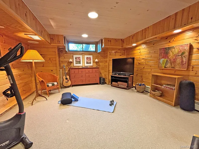 262 Macdaniel Road Photo 28