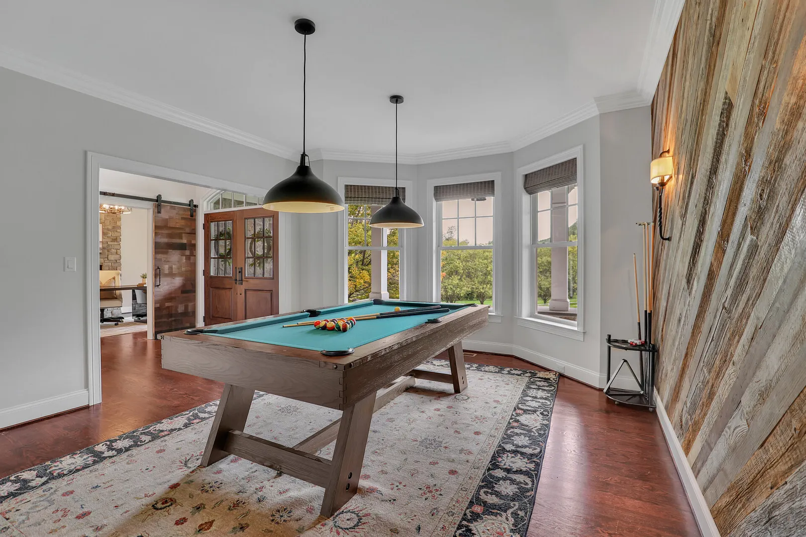 1 Ridgebury Road Photo 6