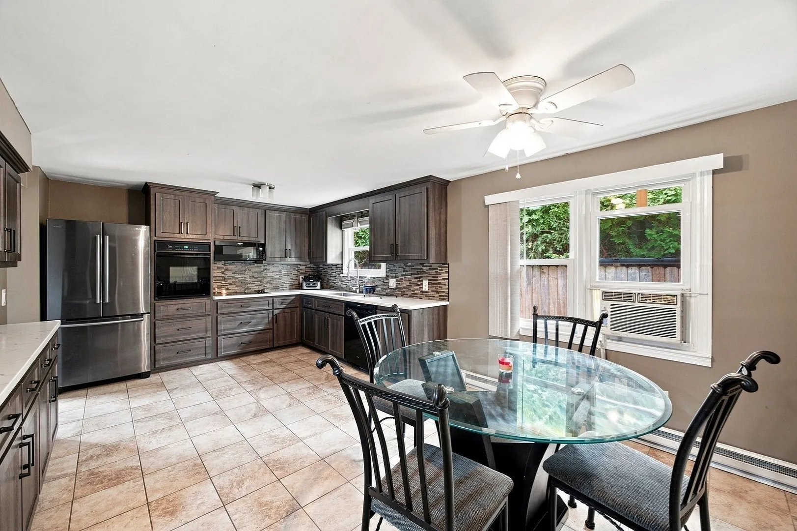 63 Martel Rd Photo 17