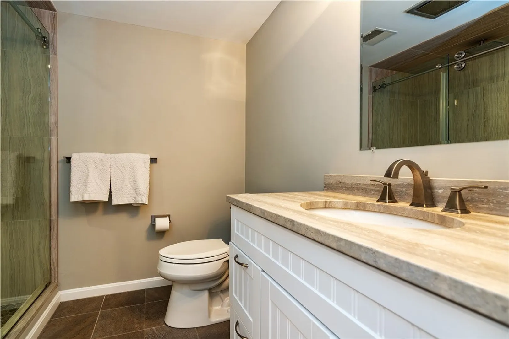152 Crompton Avenue  #18 Photo 35