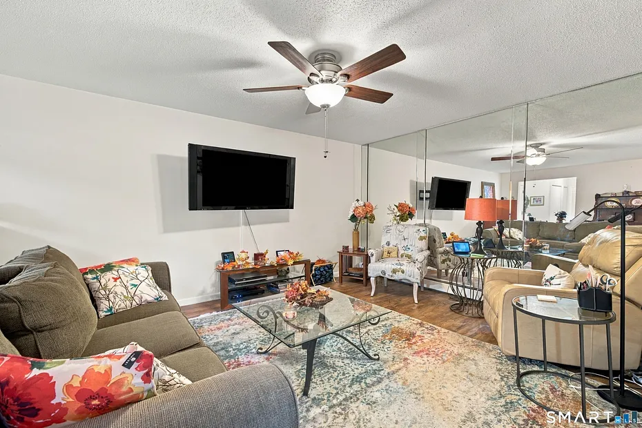65 Westridge Road  #D5 Photo 6