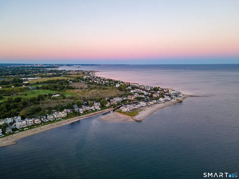 2268 Fairfield Beach Road Photo 12