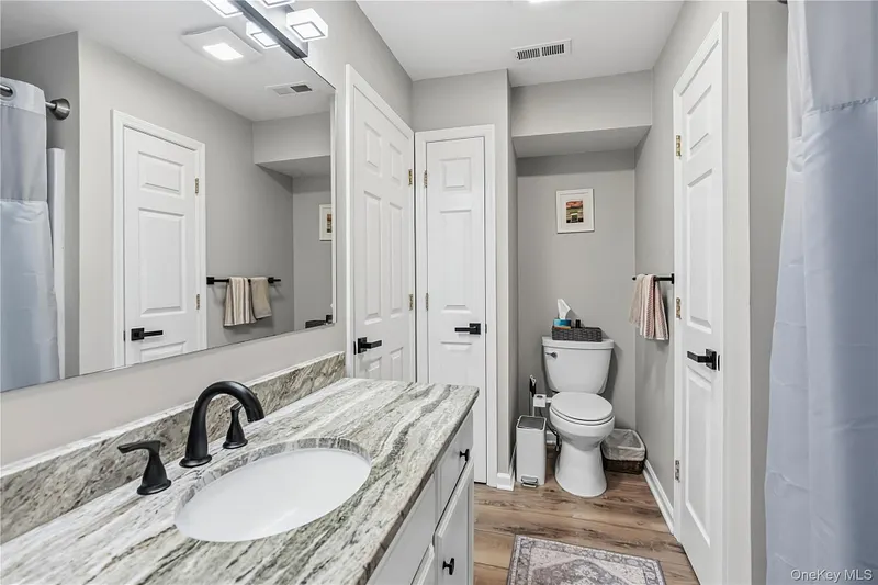 1404 Scarborough Drive Photo 21