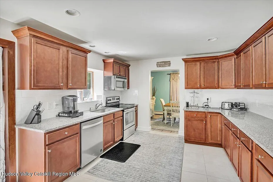6196 New York 81 Photo 26