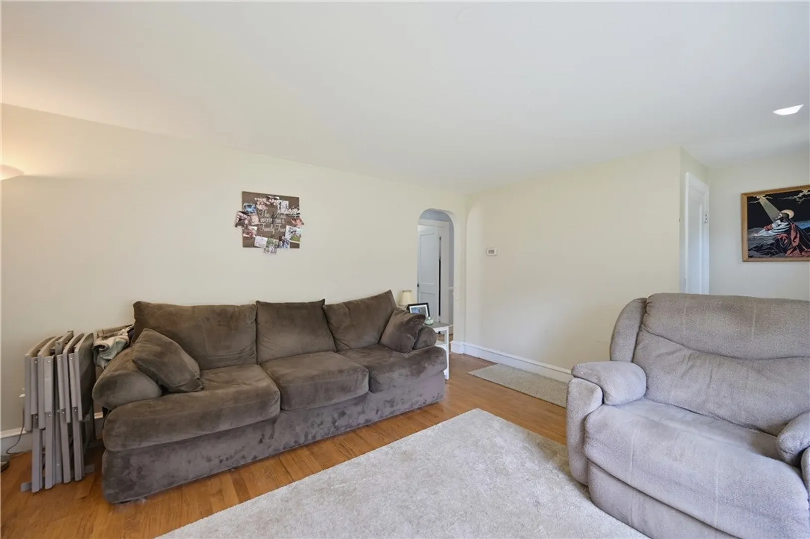 63 Taft Street Photo 12