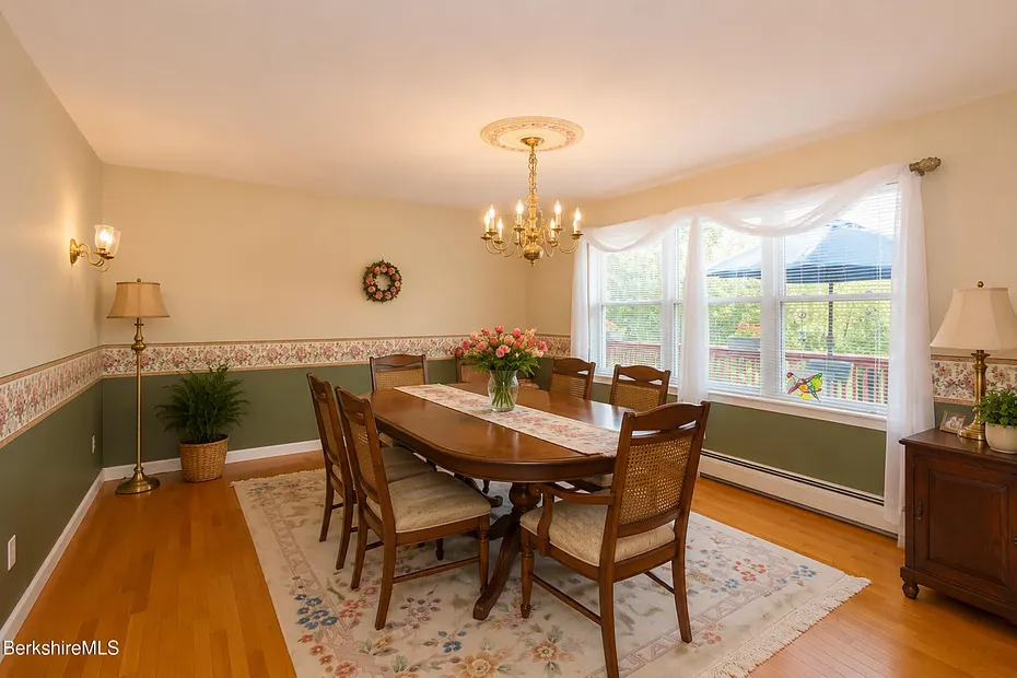 120 N Hoosac Rd Photo 12