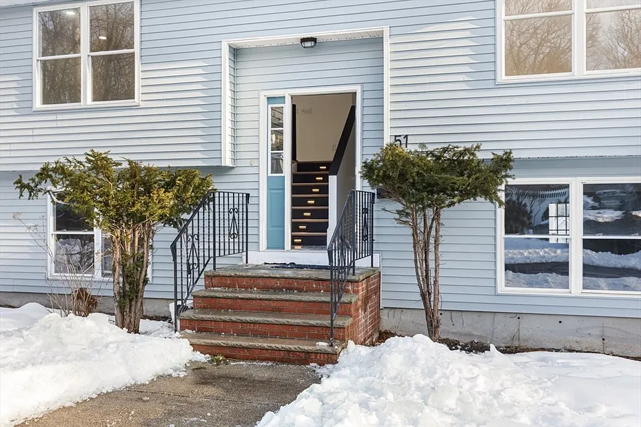51 Belmont Ave Photo 2