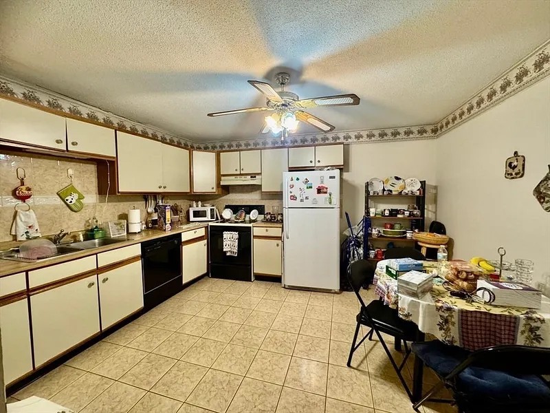 10 Wrentham Rd #307 Photo 22