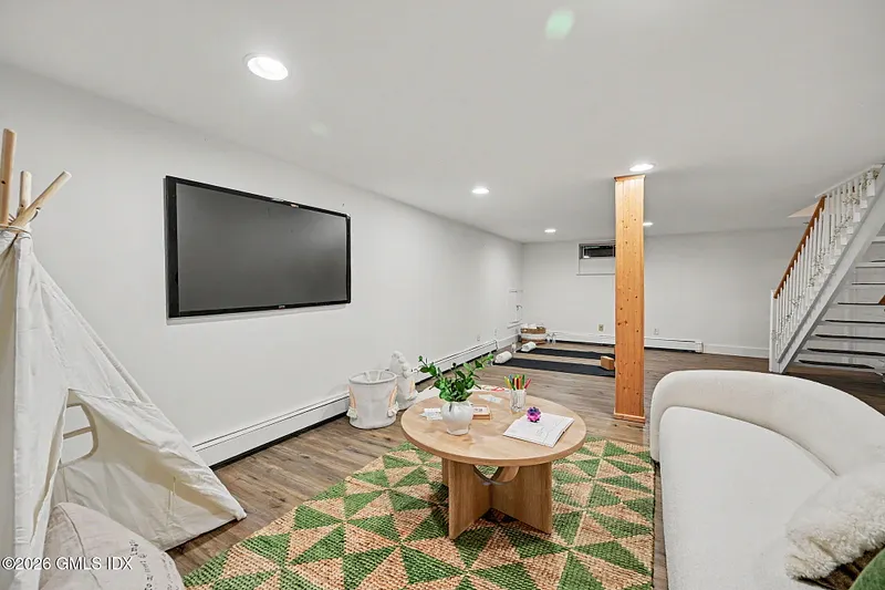 8 Ernel Drive Photo 21