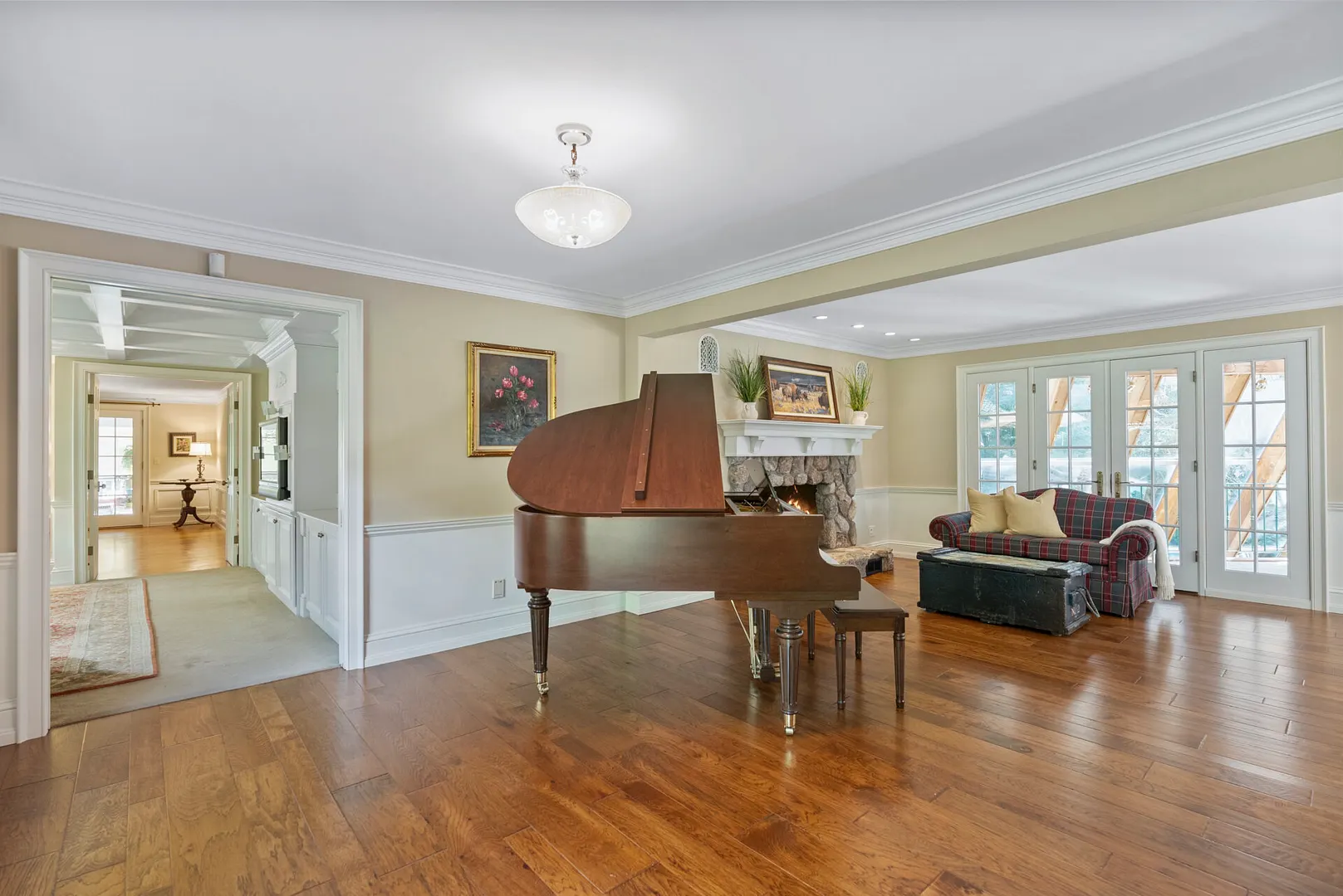 6 Pine Hill Road Photo 13
