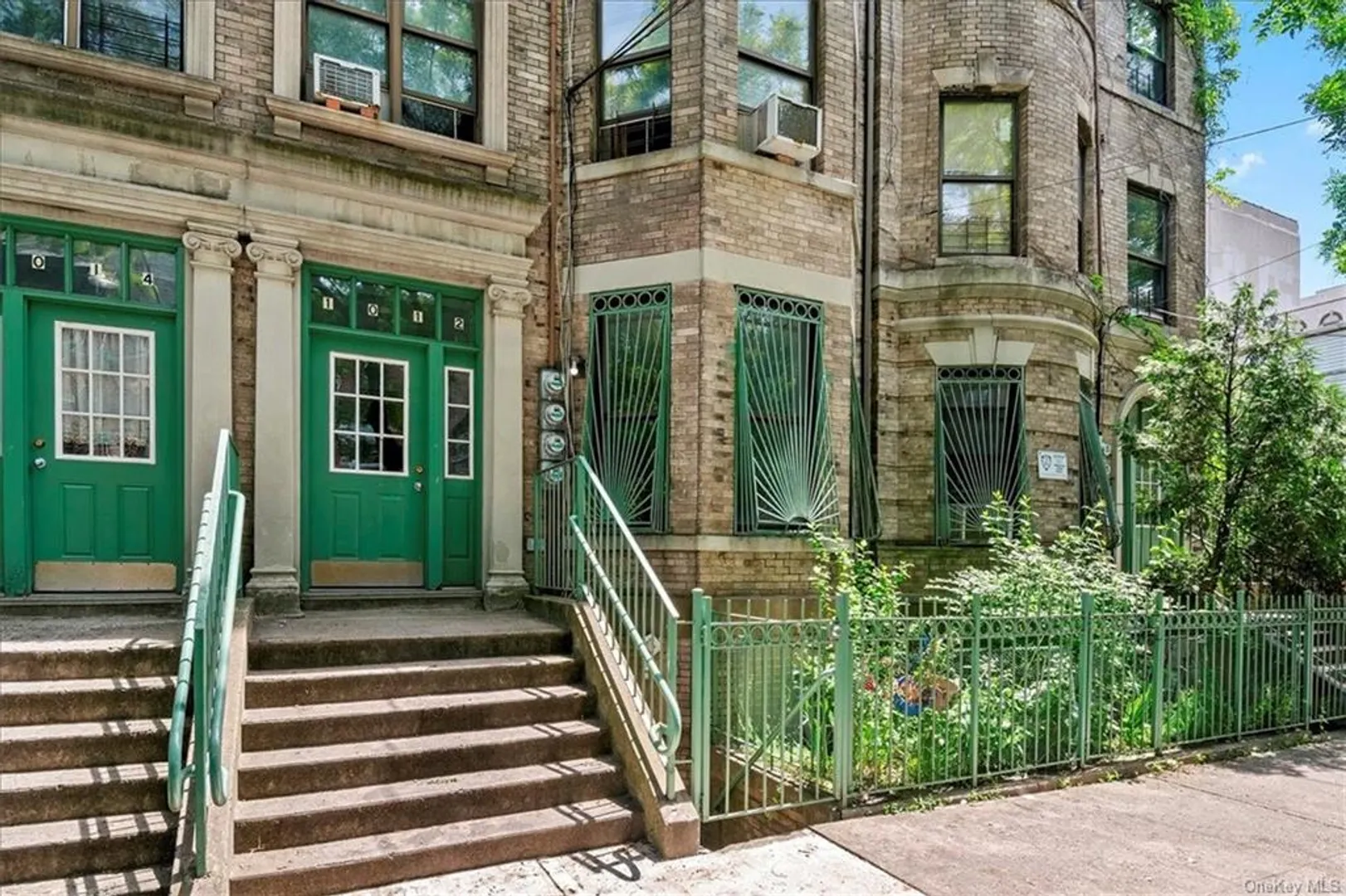 1012 Faile Street  #1012A Photo 2