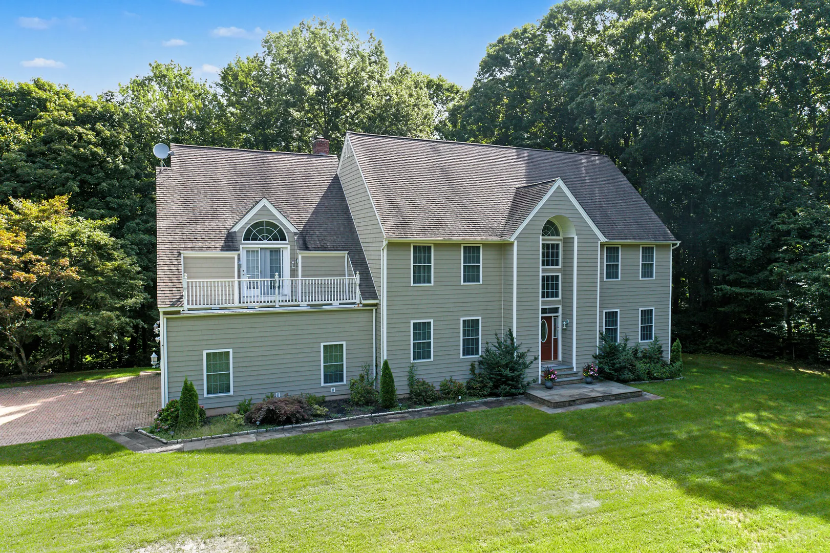 420 Summer Hill Road Photo 38