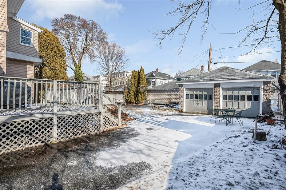 25 Wicklow Ave Photo 32