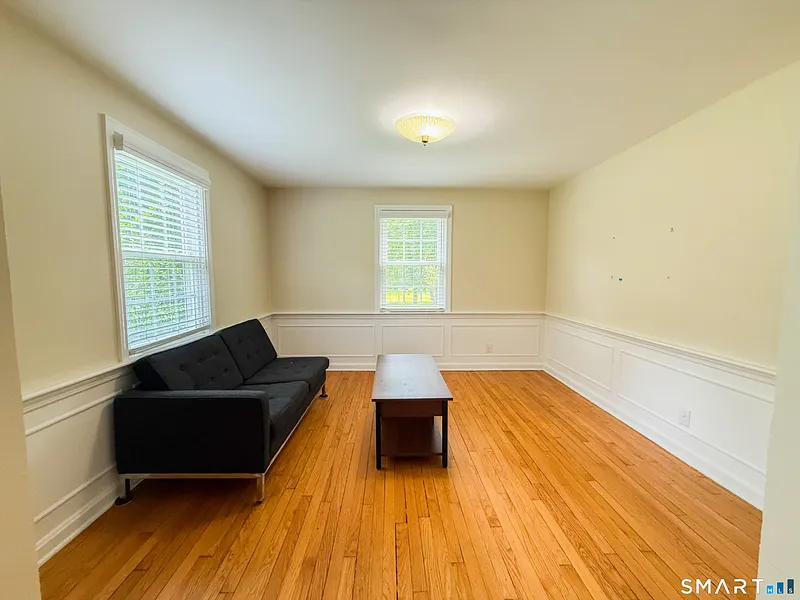 1657 Farmington Avenue Photo 13