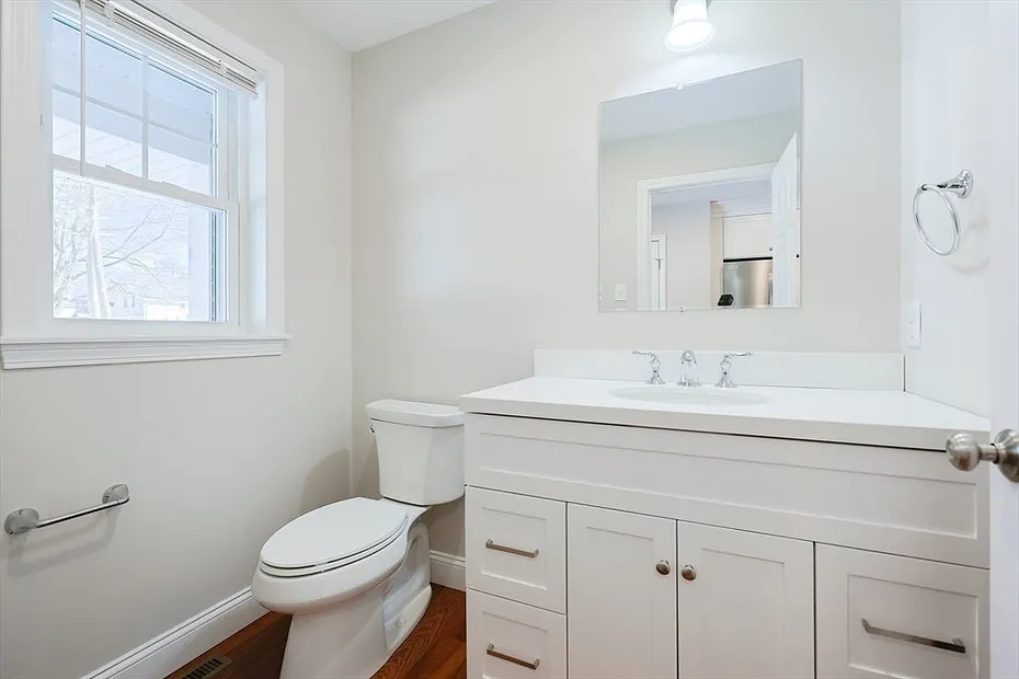 60 Oak Street  #B Photo 10