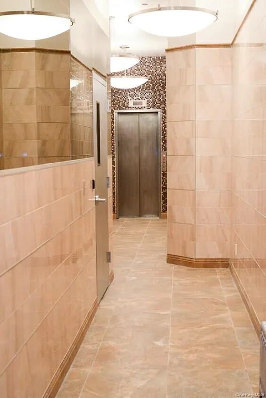 114 Greenpoint Avenue Photo 3