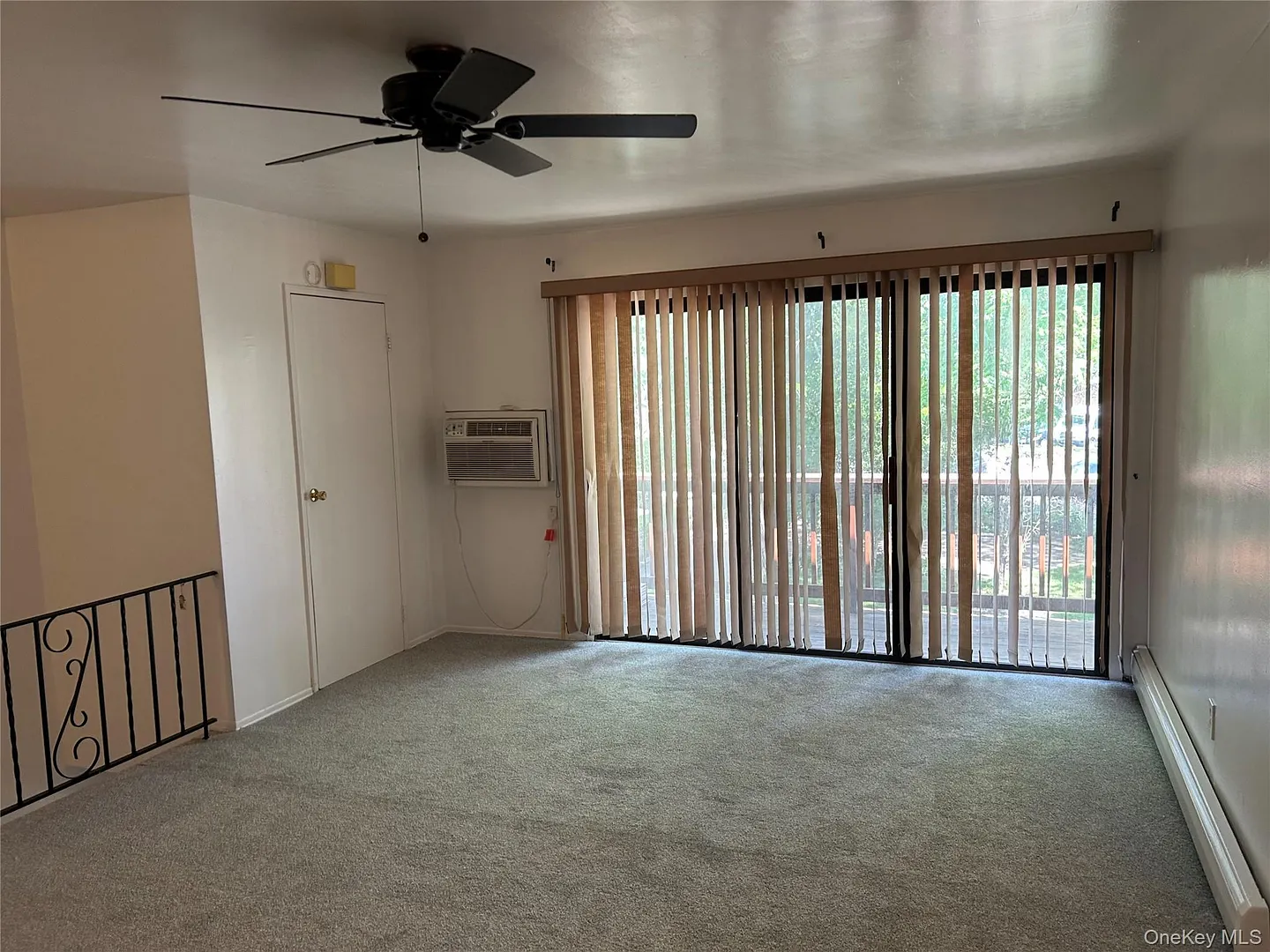 284 Sneden Place W #284 Photo 11