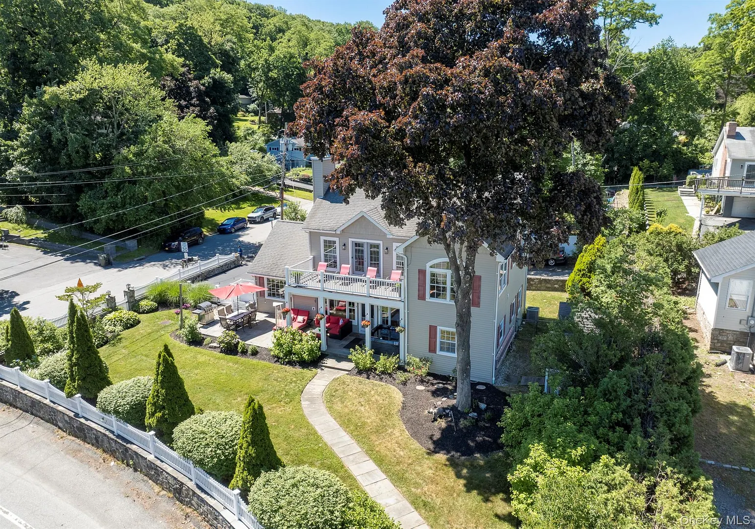 1 Colonial Drive Photo 43