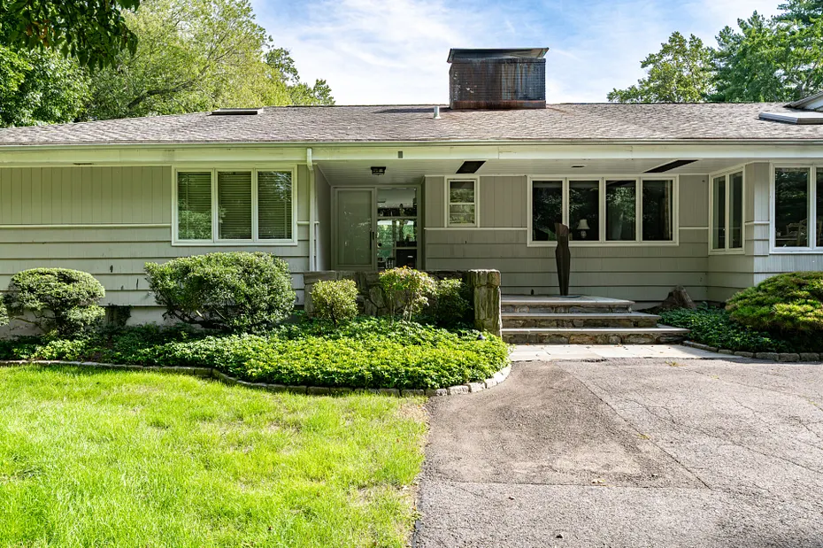 132 Blueberry Drive Photo 3