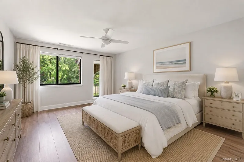 18 Bronxville Glen Drive  #3-12 Photo 17
