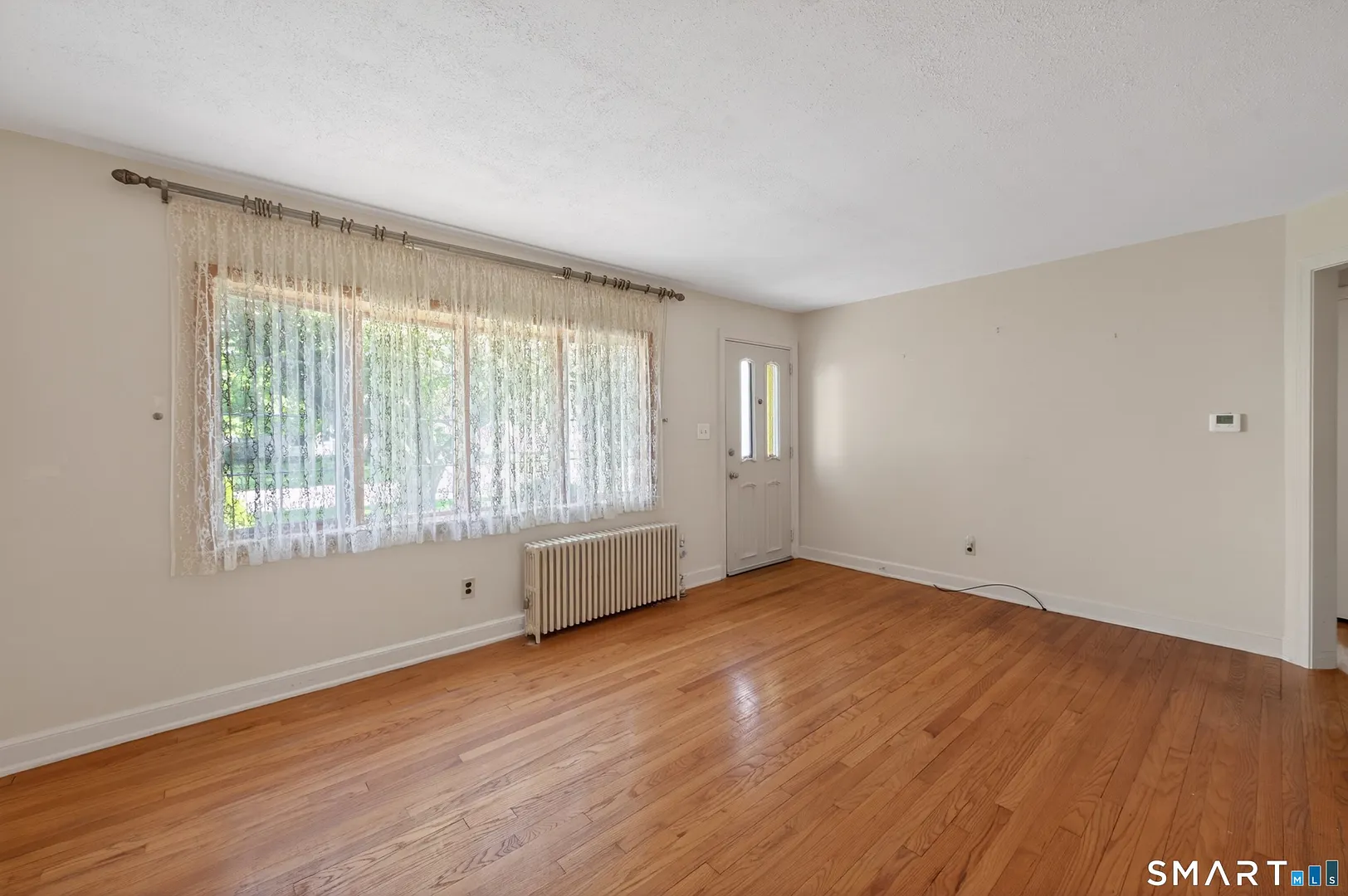 60 Gilbert Avenue Photo 2