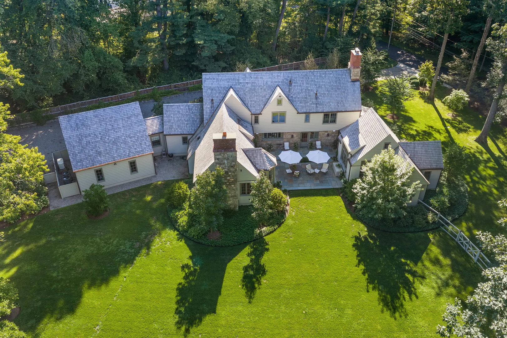 31 Hancock Lane Photo 40