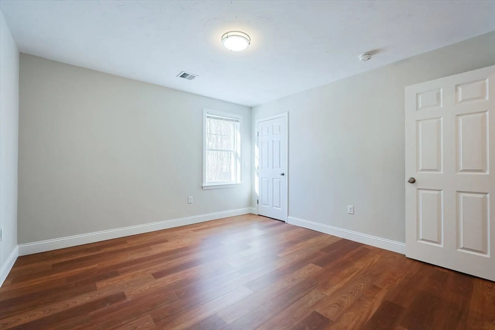 60 Oak Street  #B Photo 20