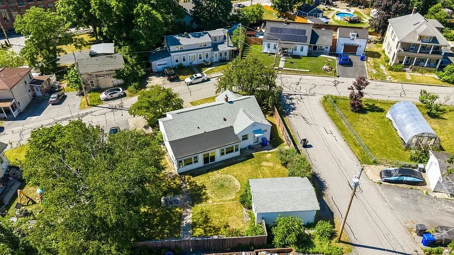 118 Summit Avenue Photo 31