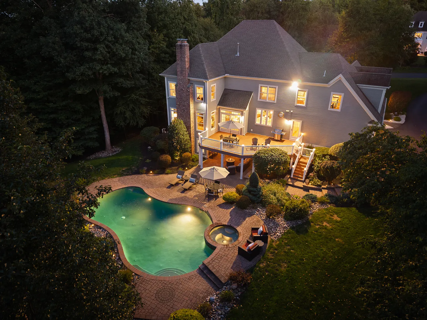 14 Highwood Crossing Photo 40