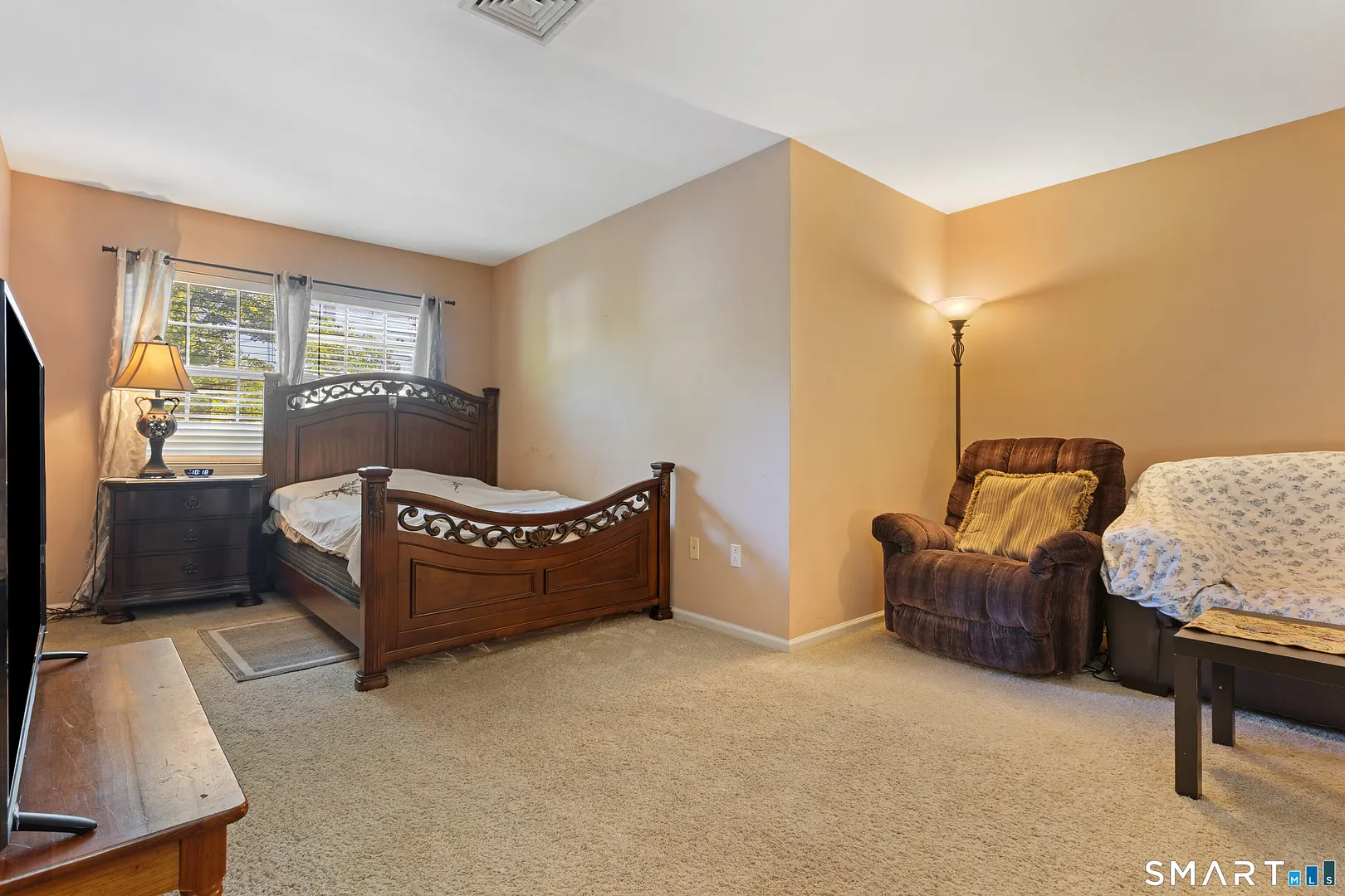 40 Lexington Way North Photo 23