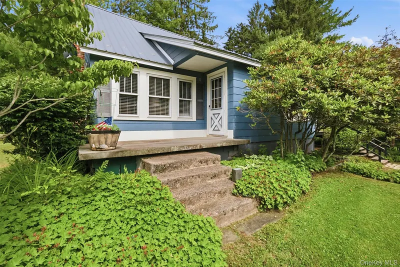 115 Cold Spring Road Photo 4