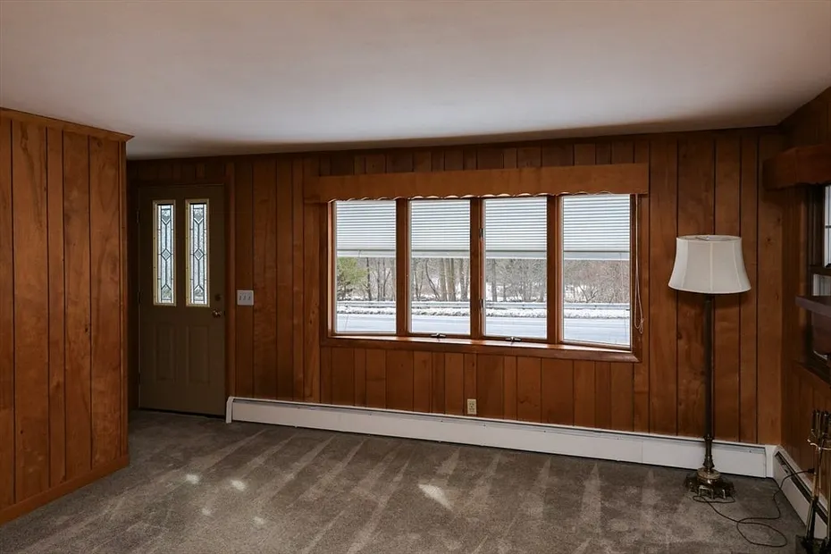 2590 Providence Road Photo 5