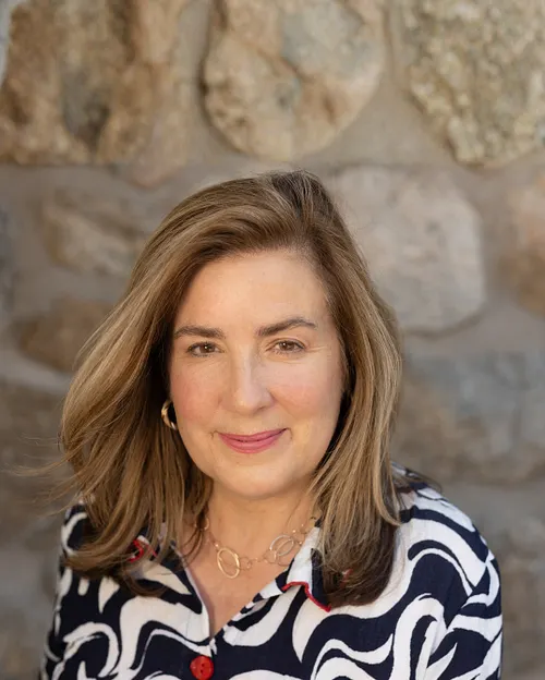 Elizabeth Johnstone