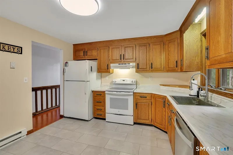 62 South Stonybrook Drive Photo 9